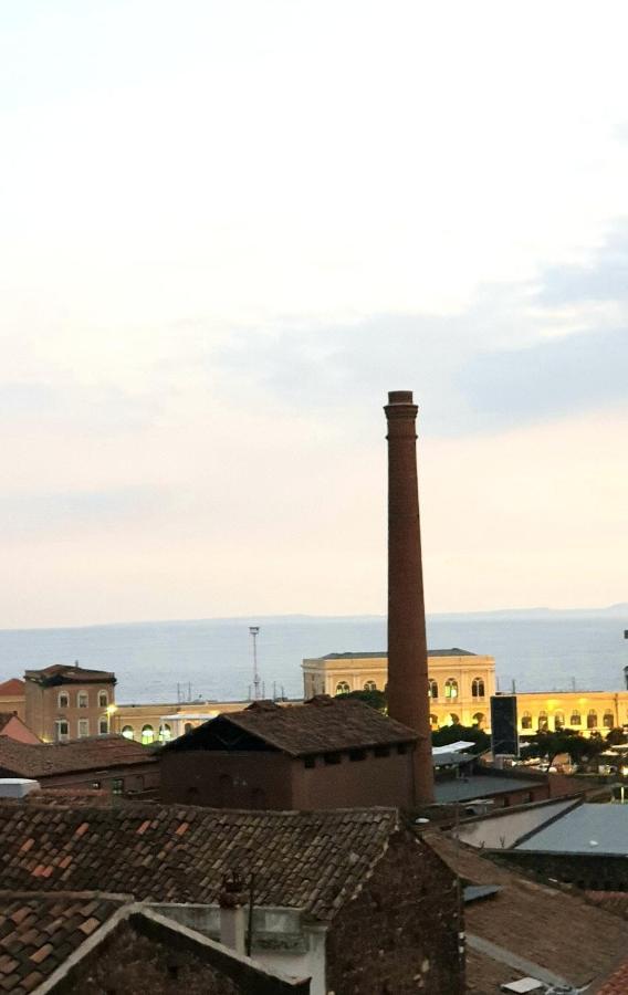 Holiday In Home | Le Ciminiere Catania Exterior photo